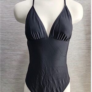 NWT Cupshe Classic Black One-Piece Swimsuit
